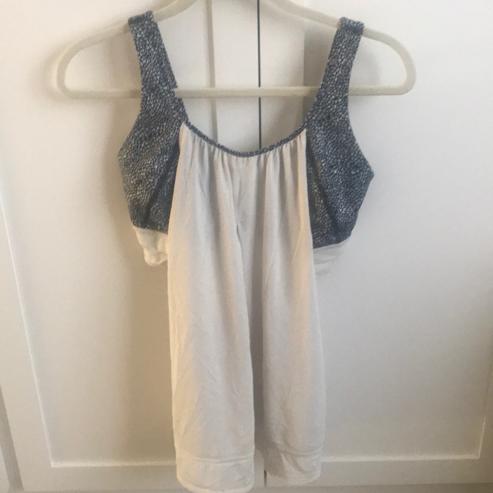 Navy and off white workout tank size 8