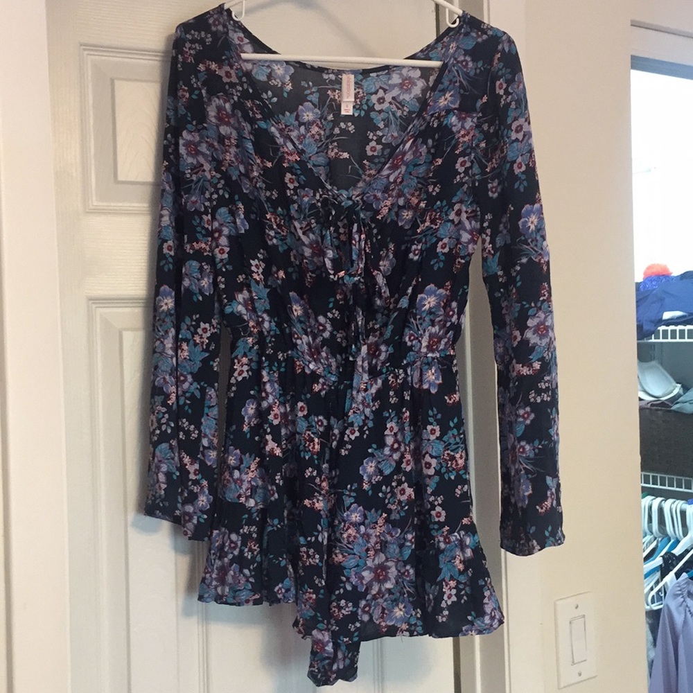 Long sleeve romper