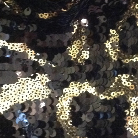 Perfect holiday dress - Picture 4 of 4