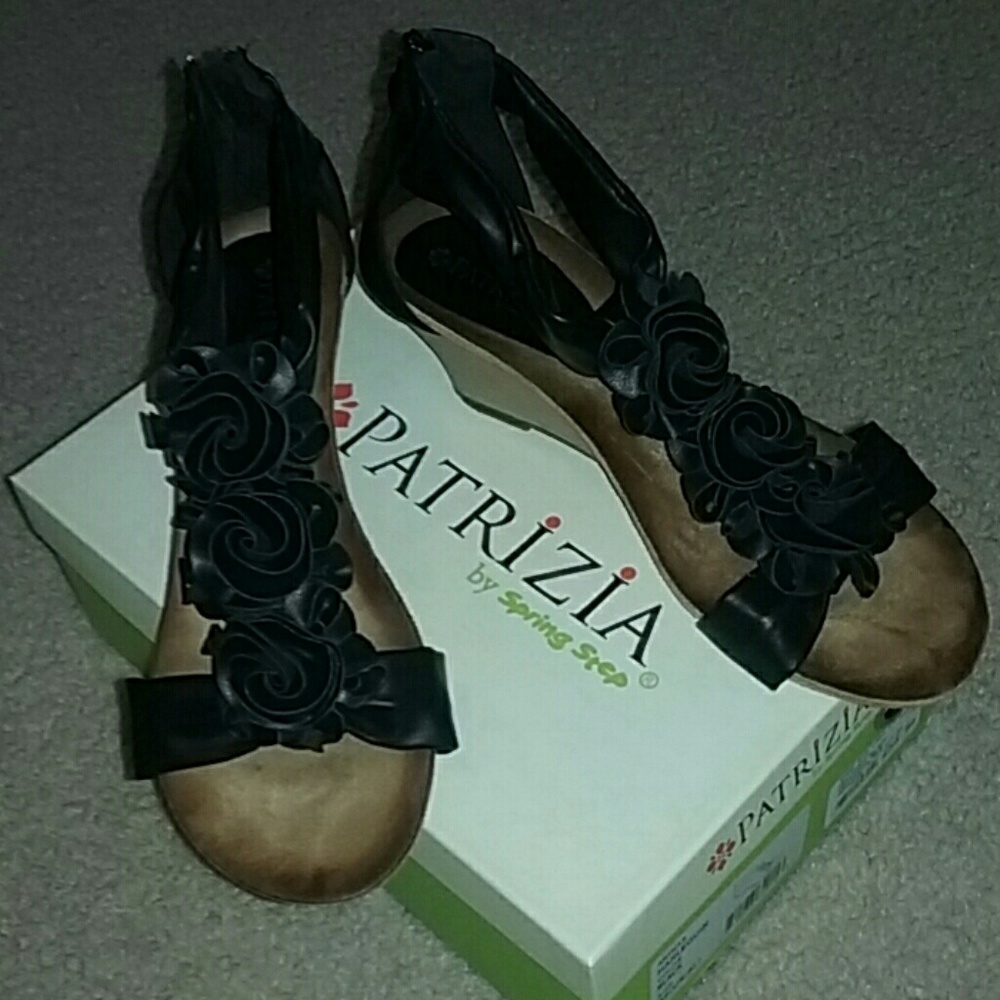 Stylish Wedge Sandals