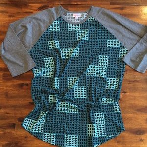LulaRoe Randy Shirt