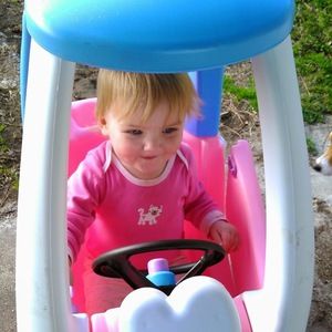 Meet your Posher, Joanie