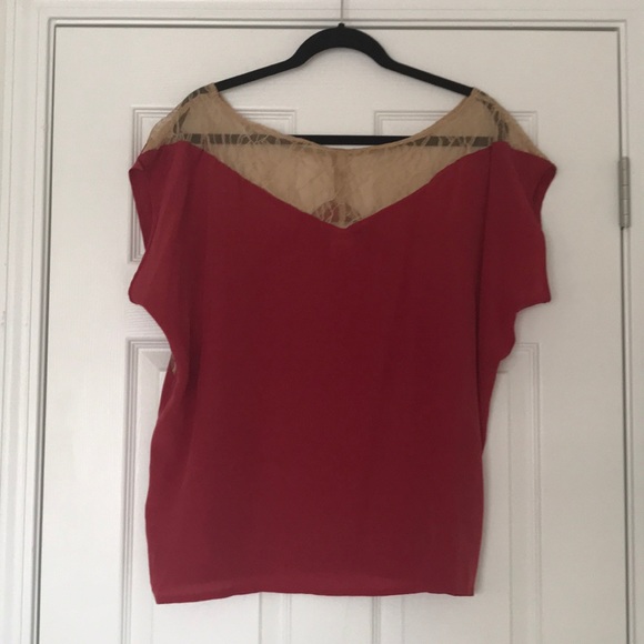 Red Lacey blouse - Picture 2 of 2