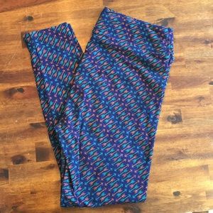 LulaRoe Tall and Curvy Legging