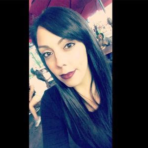 Meet your Posher, Andrea