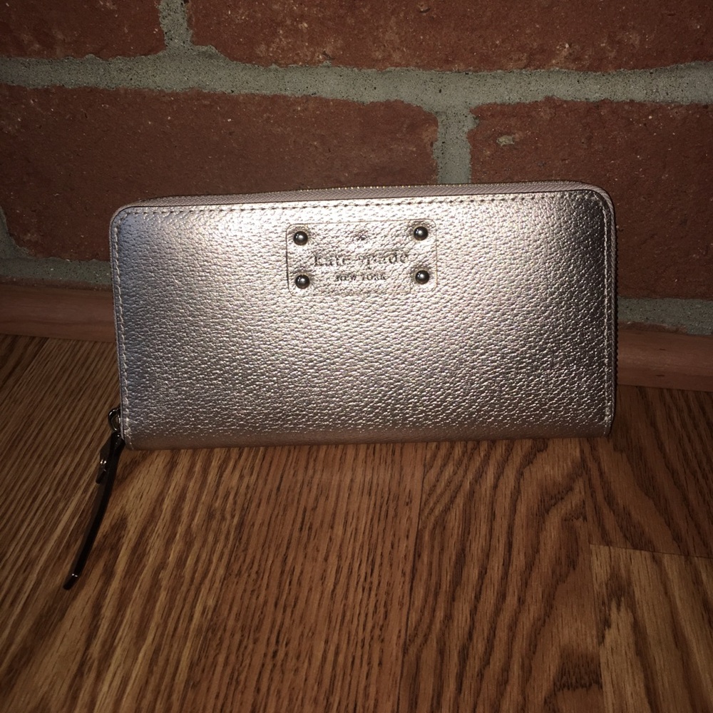 Rose gold Kate Spade Neda Wallet