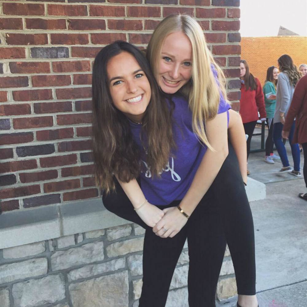 Meet your Posher, Nina