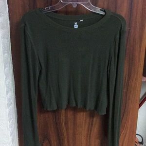 Long-Sleeved Green Cropped Waffle Sweater