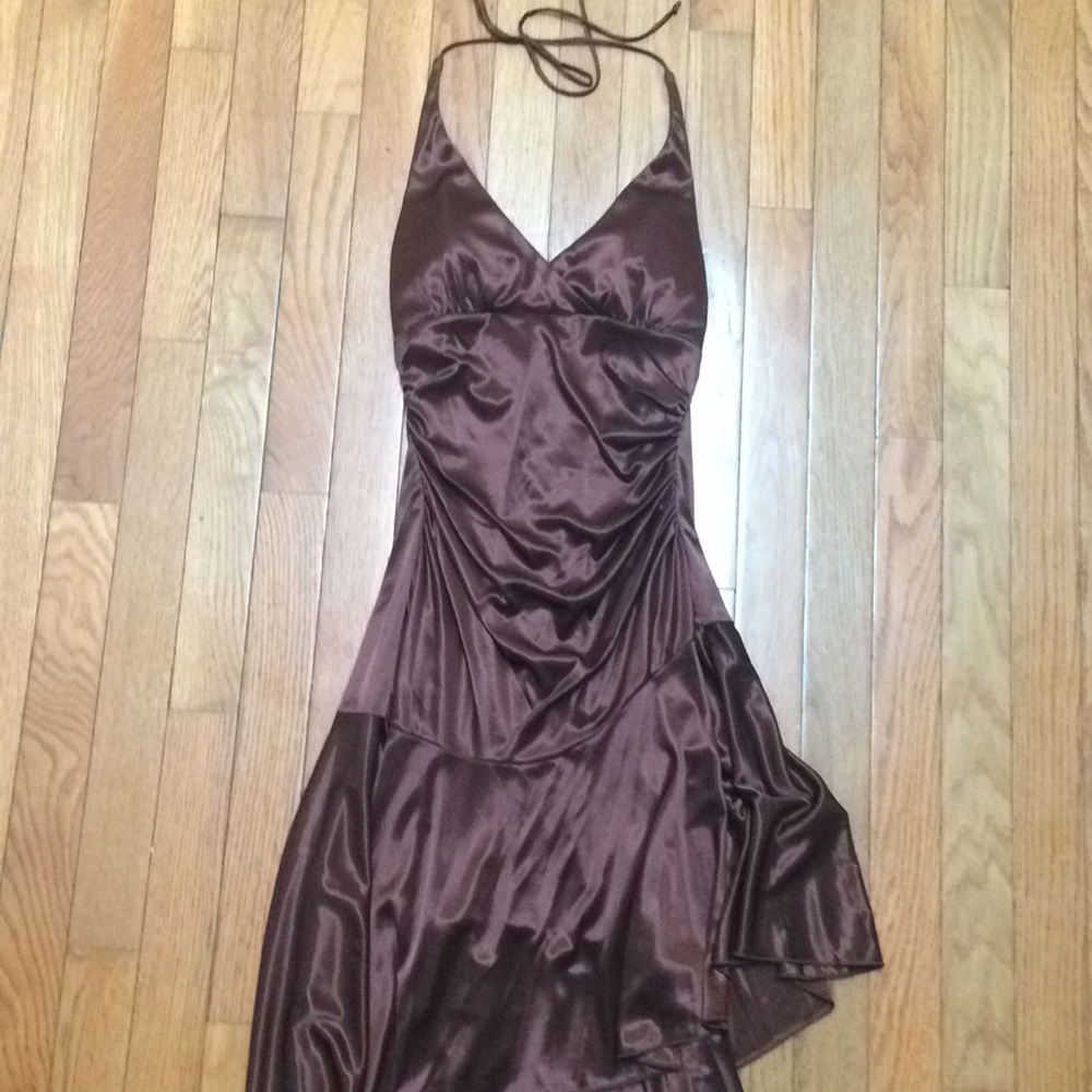 Halter style formal/prom dress