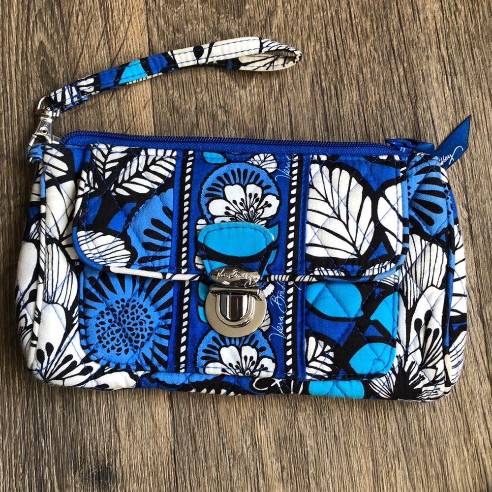 Vera Bradley wristlet