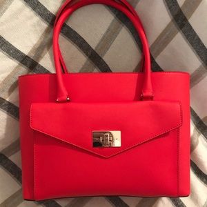 NEED TO SELL ASAP! Kate Spade Post Street Halsey