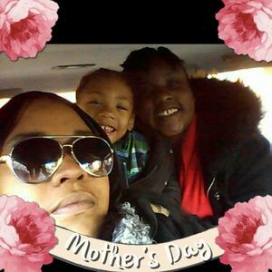 Meet your Posher, Monique