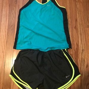 Nike workout outfit