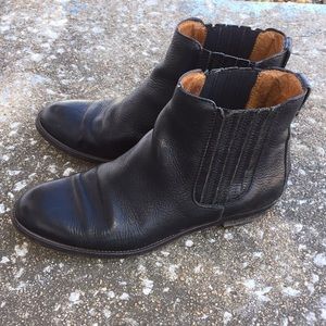 Madewell Chelsea Boots 8