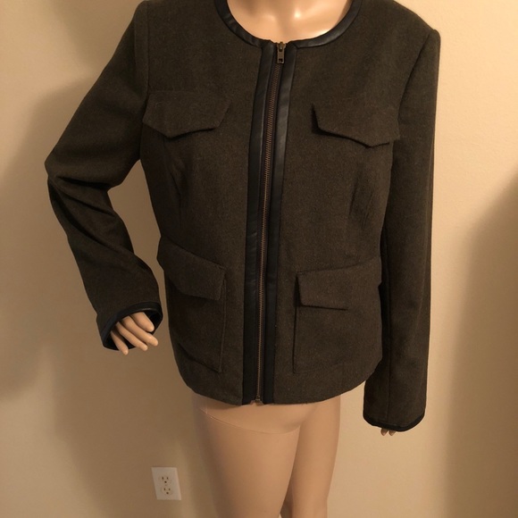 The Limited Coat - Picture 5 of 6