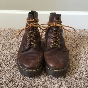 Dr. Martens Icon 7 Eye Brown Leather Boot size 8