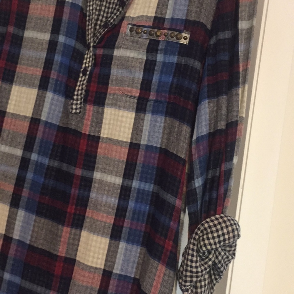 Flannel - Picture 3 of 3