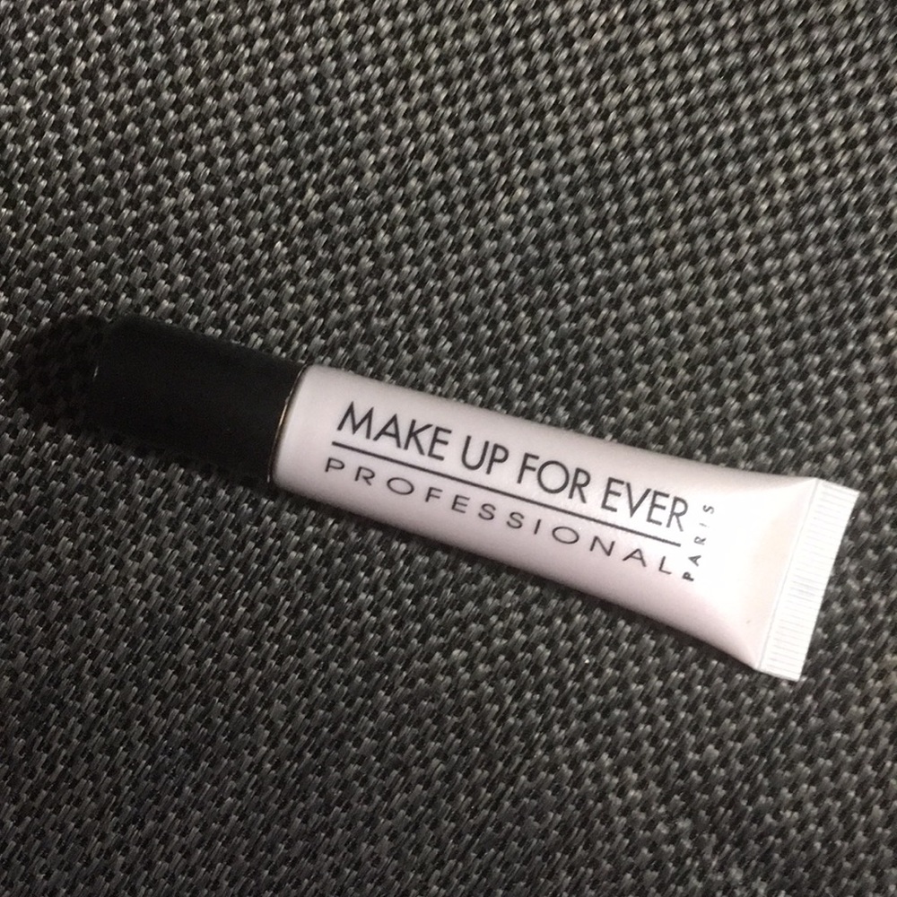 Makeup for ever concealer