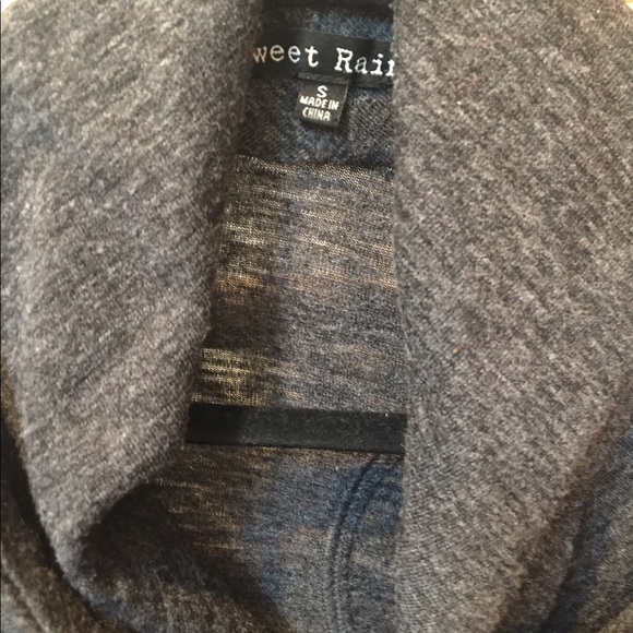 Asymmetrical Zip Up - Picture 3 of 3