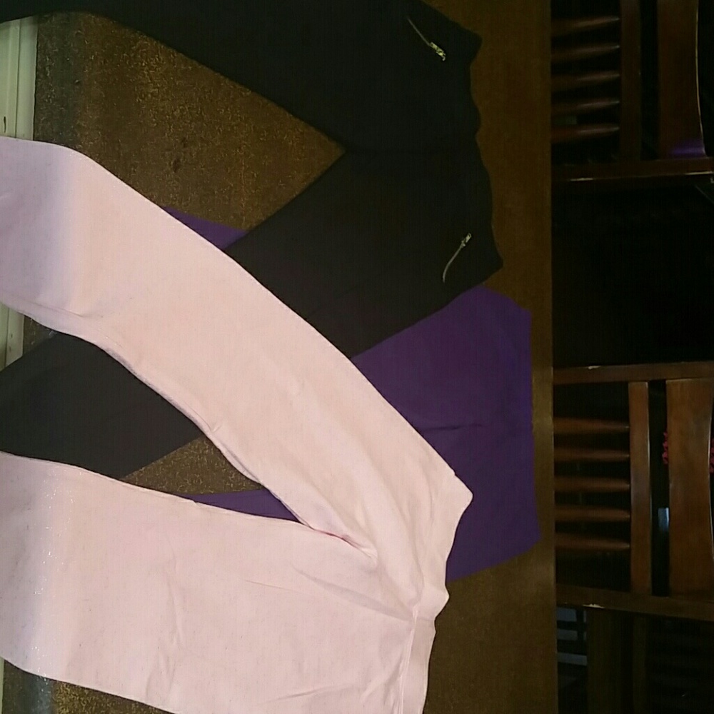 Bundle of 3 pairs of leggings