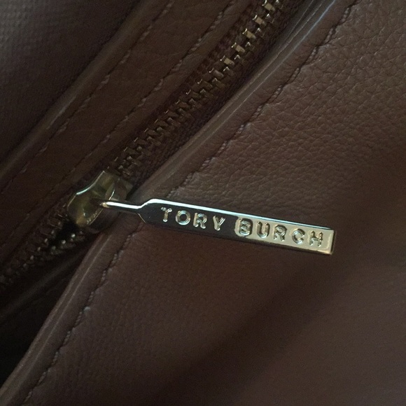 100% authentic Tory burch marion saddlebag - Picture 8 of 8