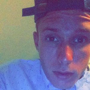 Meet your Posher, Cody