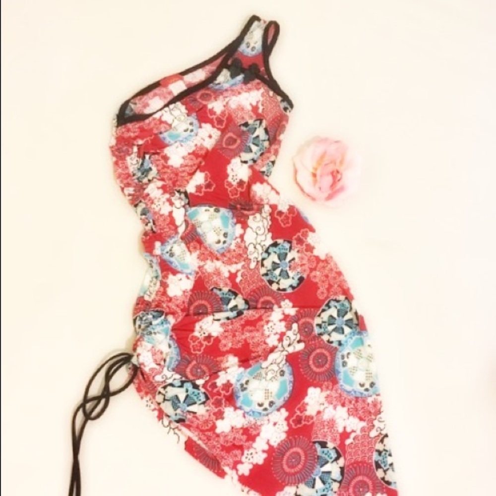 Gorgeous Oriental print/bodycon dress❤️🌺