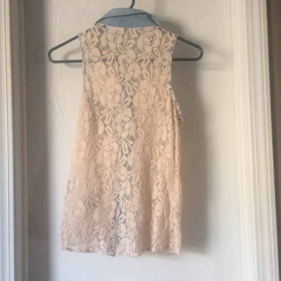 Cute lace button down tank top - Picture 2 of 5