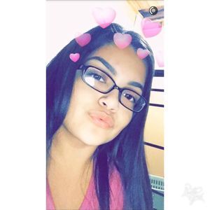 Meet your Posher, Marissa