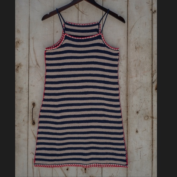 Becky Dress - Picture 4 of 4