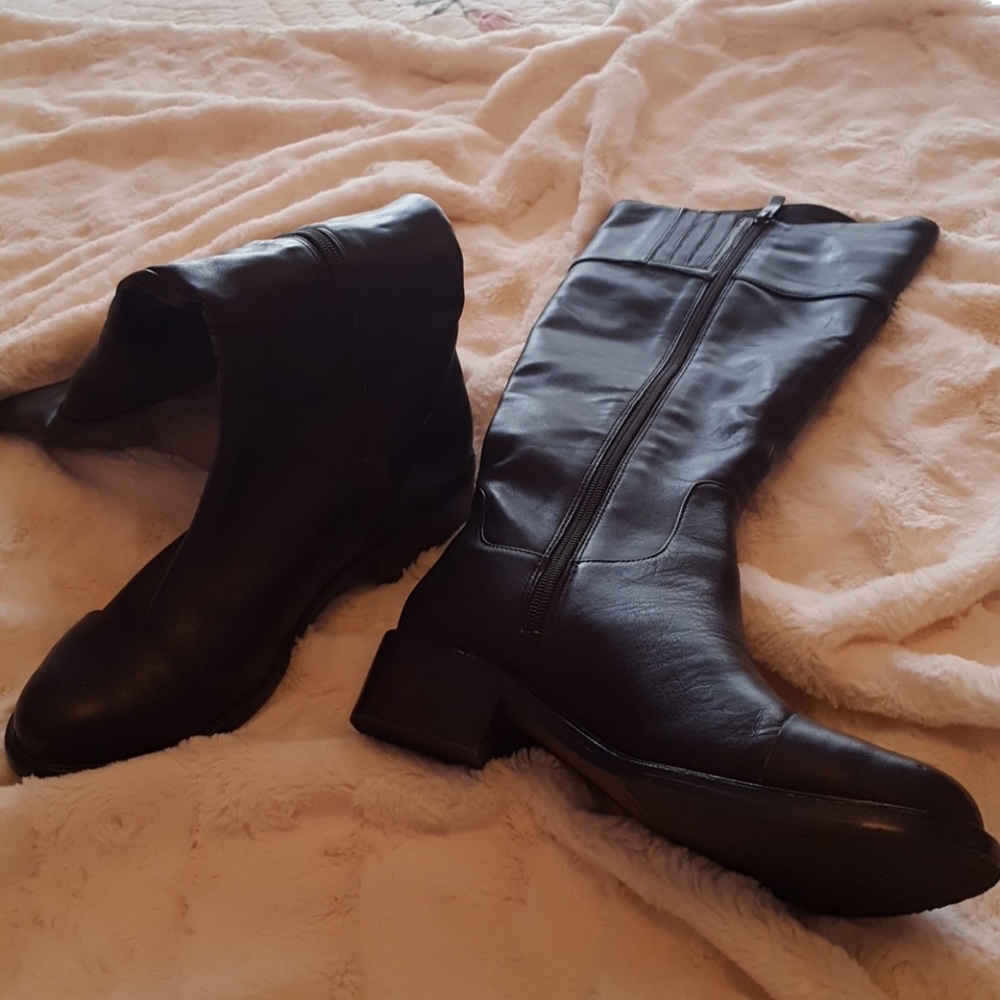 Vince Camuto leather boots