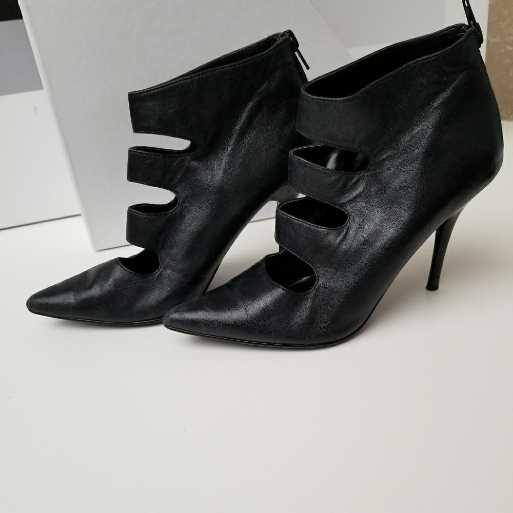 Black Leather Aldo Ankle Boots