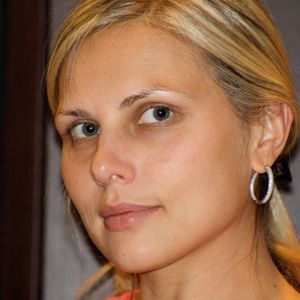 Meet your Posher, Elena