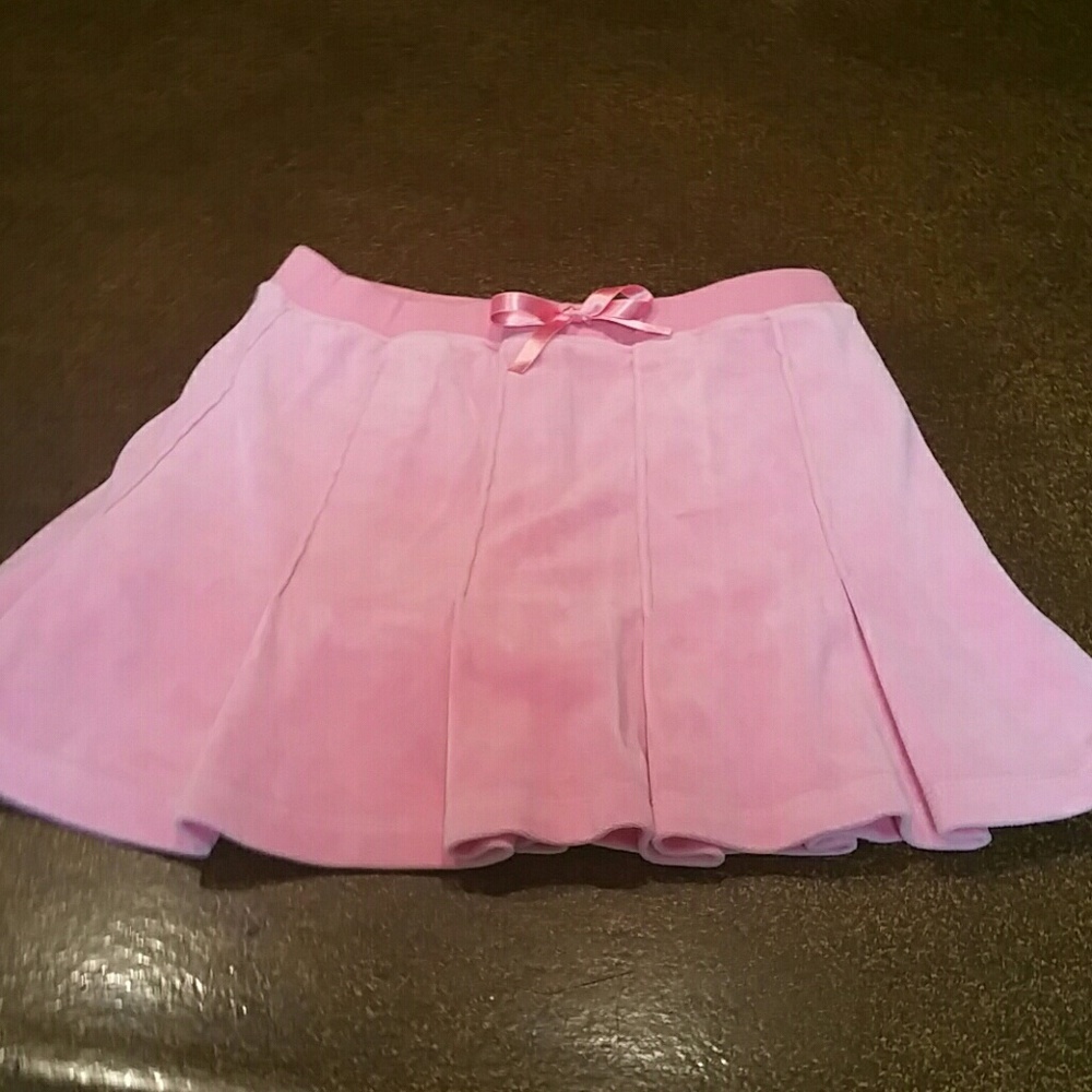 Gently Worn Gap Velour Skort