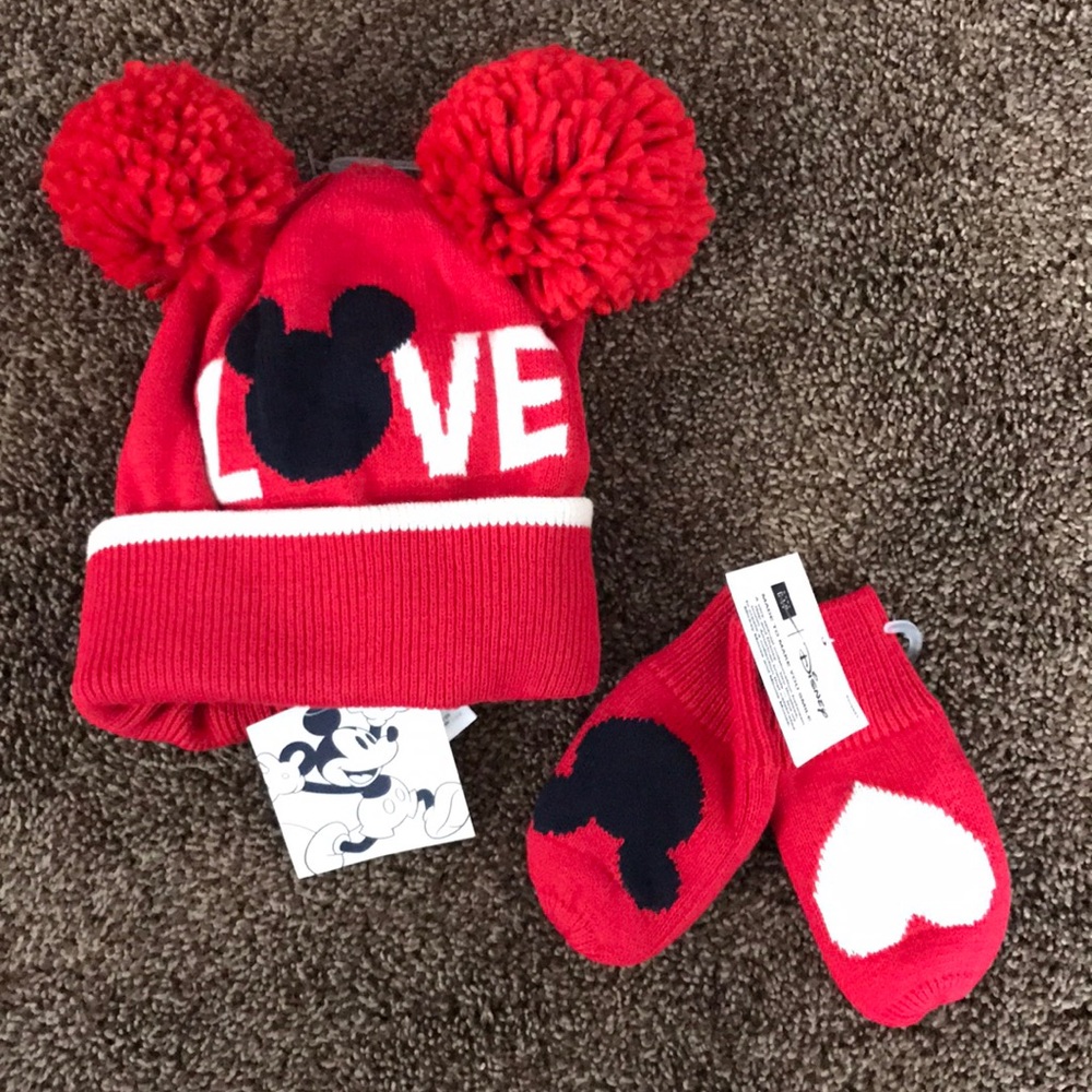 Gap Disney Mickey Mouse Hat and Mittens Set