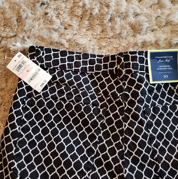 Sold - Picture 4 of 6