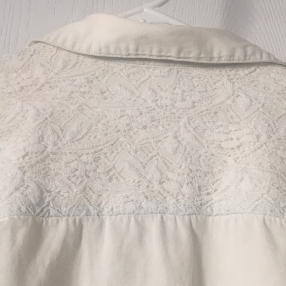 Cream white button down shirt - Picture 3 of 6