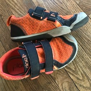 Plae kids size 13 shoe