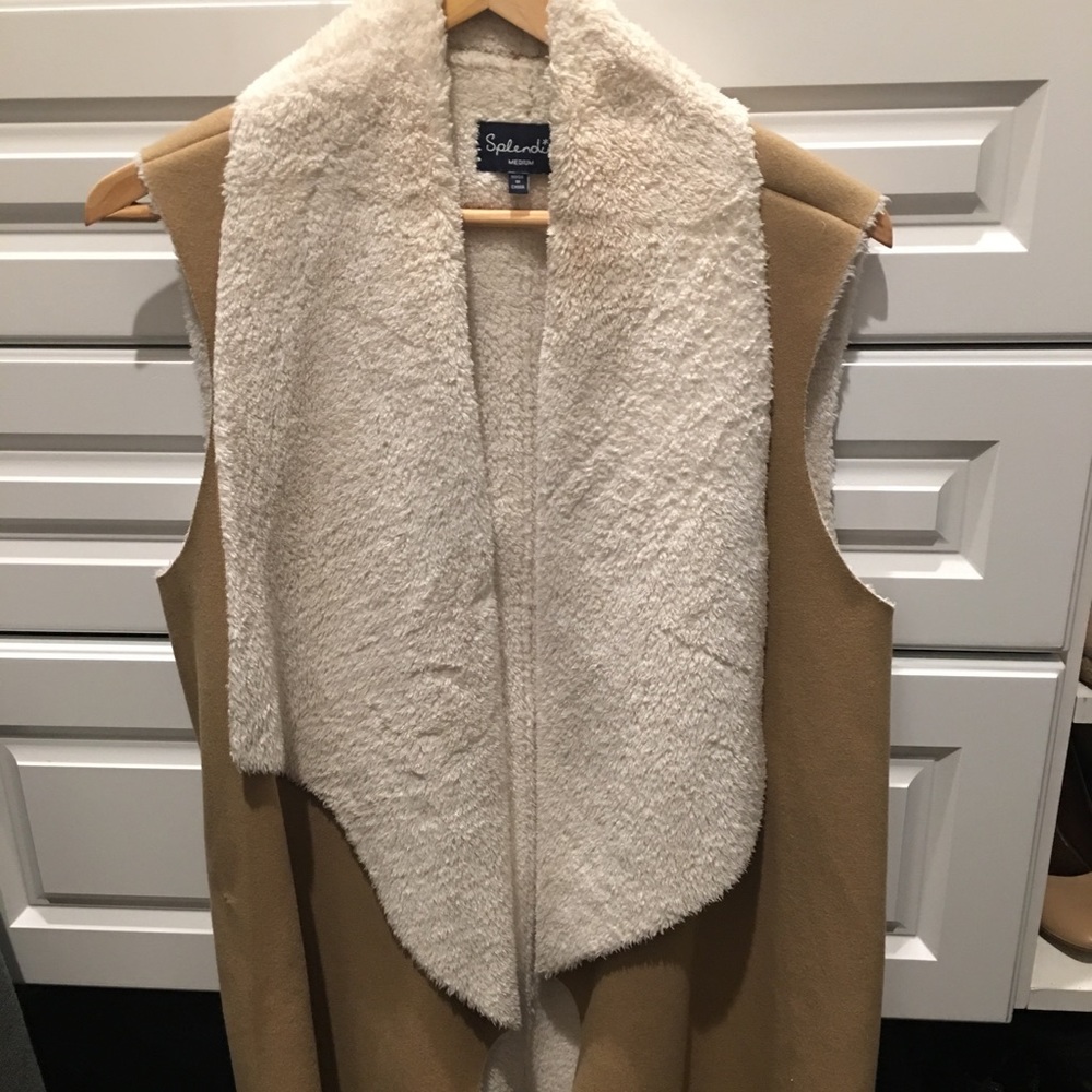 Splendid faux fur vest. Size Medium