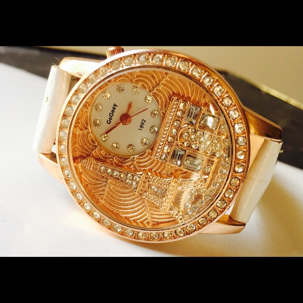 Paris Eiffel Tower Watch 3D Dial White Leather