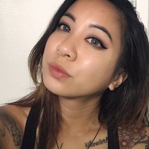 Meet your Posher, Generra