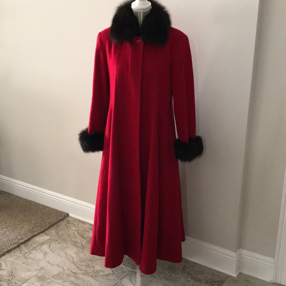 🎄SOLD🎄Marvin Richard Red Coat Fur Collar Cuffs