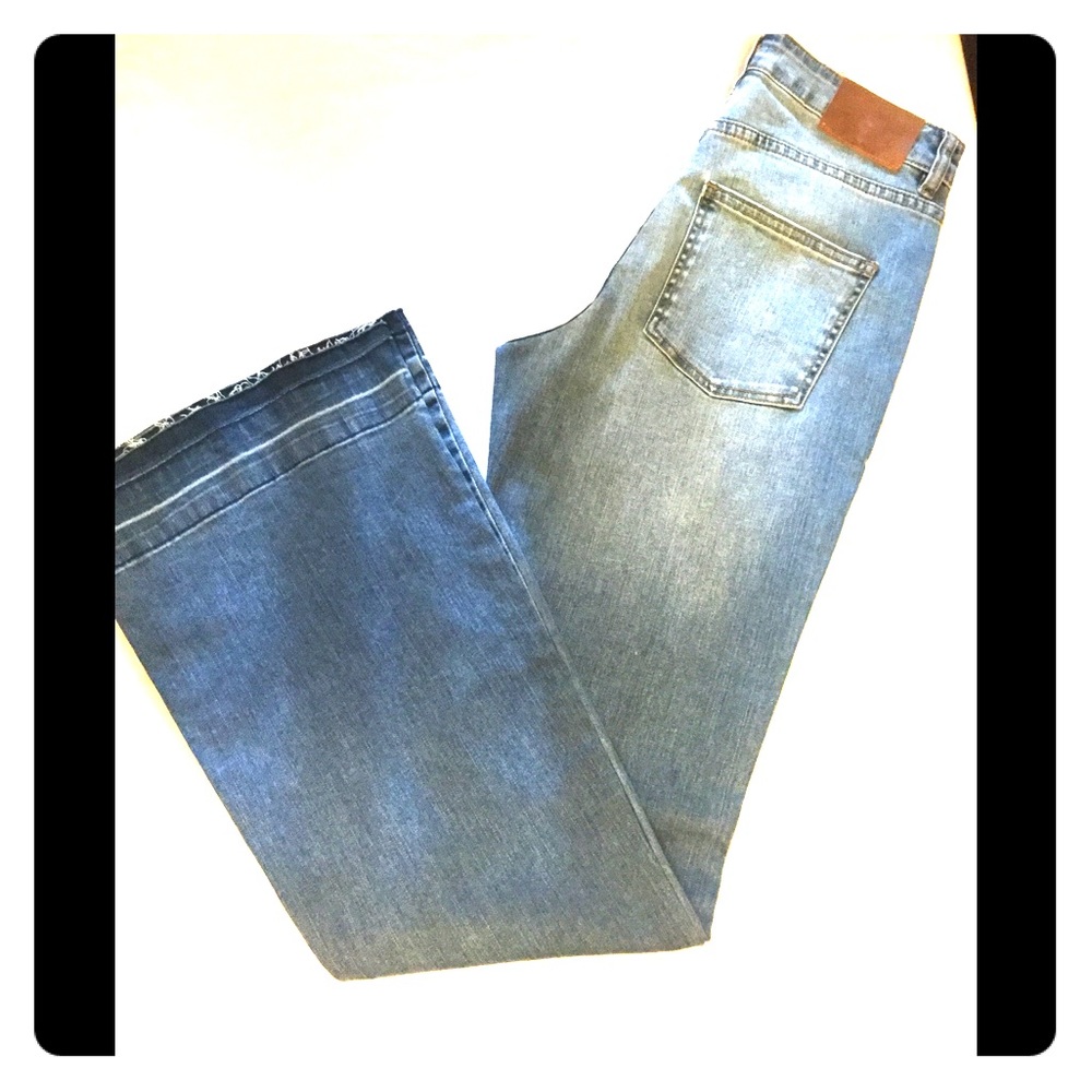 Billabong Light Wash Diggin It Jeans 28/34