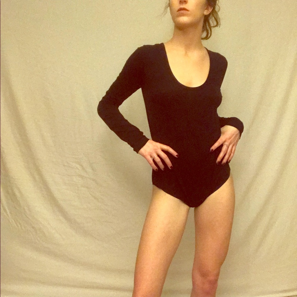 🖤Black Long-Sleeve Bodysuit🖤