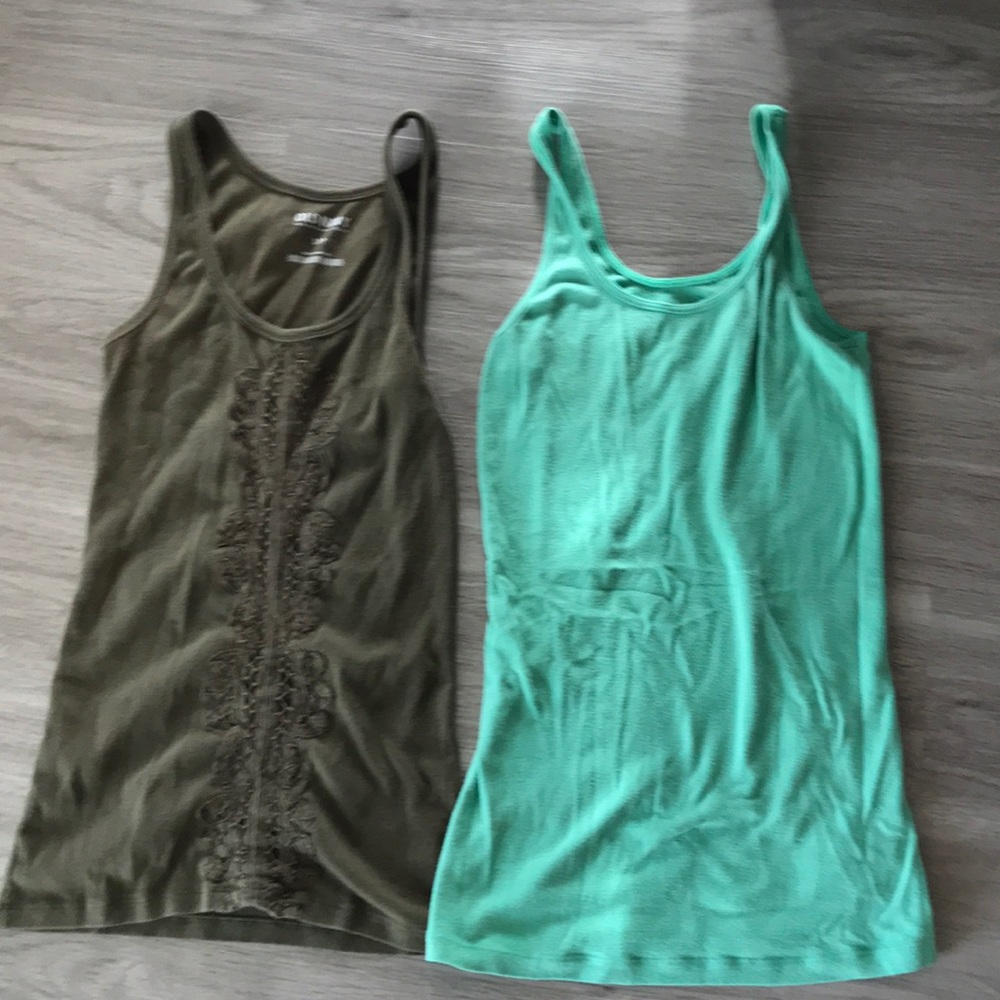Old navy tanks