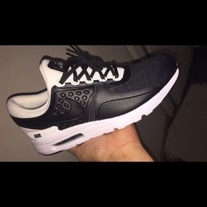 Zero Air Max