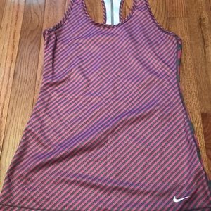 New without tags Nike tank.