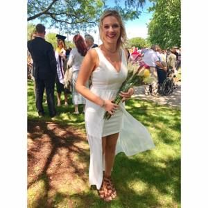 Meet your Posher, Devynn