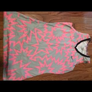 Nike workout tank. Like new.