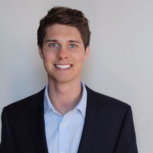 Meet your Posher, Dustin